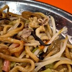 チャランポラン - タコがコリコリしていいアクセント。いやー久しぶりの大満足です。
      皿うどんには炊き系と焼き系とあって、炊き系であんまり高評価してないから、
      4.0を行っとこうかなw