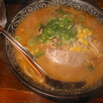 味香美 - 味香美 :ヒキ肉入赤みそラーメン