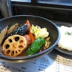 一文字カリー店 - チキンスープカリーのアップ