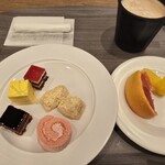 オールデイダイニング グランドエール(ヴィラフォンテーヌ グランド 羽田空港) - 