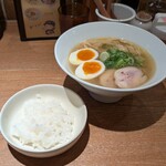 鶏ポタラーメンTHANK - 