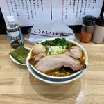 ちばから - 数量限定
      ミニ麻辣湯麺 1350円
      (麺硬め  野菜無し)
      豚券 300円  のり 100円  レン草 100円  味玉 100円
