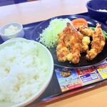 大衆食堂 半田屋 - 