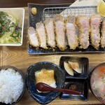 黒豚の館 - 黒豚特上ロースかつ定食
