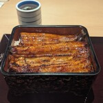 うなぎ すみの坊 本町店 - これは(うな重並)一匹