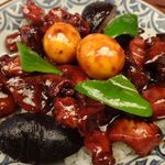 とんかつ力 - 鳥もつ煮丼アップ