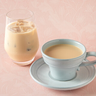 トゥーストゥース パティスリー&カフェ_0