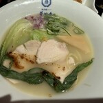 博多鶏ソバ 華味鳥 阪急梅田本店 - 