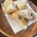 344118768 - 里芋とサーモンの春巻き