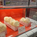 羅家 東京豚饅 イイトルミネ新宿店 - 