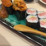 Kanda Edokko Zushi Nishiguchi ten - 午餐套餐。