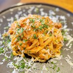 アランチャ - 渡り蟹のピリッと辛いトマトクリームソース    