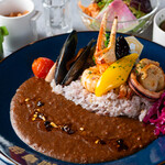 糸島咖喱堂 - 料理写真:姉妹店の糸島海鮮堂から受け継ぐこだわりが詰まった海鮮カリー