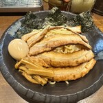つけ麺屋 ひまわり - 特製つけ麺(中250g)