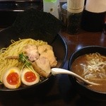 TOKYO 鶏そば TOMO - 鶏濃厚魚介つけ麺+得トッピング