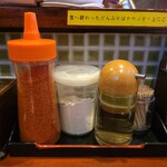 つけ麺 石ばし - 卓上調味料