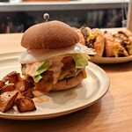 BRISKSTAND AZABUJUBAN - 