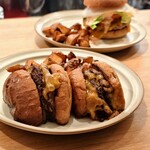 BRISKSTAND AZABUJUBAN - 