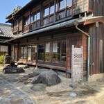 そば&Cafe なかがわ - 有形文化財の母屋