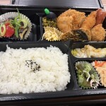 松風 - この日は商工会議所ビルで会議があったので昼食は此方のお店でお弁当を配達して貰いました。