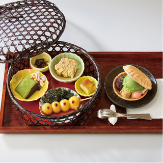 数量限定！和のアフタヌーンティー～紬の贅沢スイーツ食べ比べ～