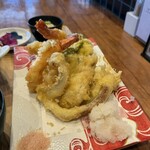 呼子活イカ 博多巻き串 燈 - 