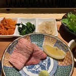 タンとレモンサワー焼肉じゅうたん - 