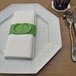 カフェ ディオール by アンヌ＝ソフィー・ピック バンブー パビリオン - 