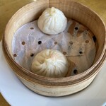 紅虎餃子房 イオンモール草津店 - 「上海小籠包２個」(税込418円)