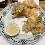 天ぷら新宿つな八 - 