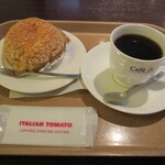 イタリアン・トマトカフェジュニア - 料理写真:珈琲とシュー