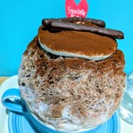 かき氷&デザート&カフェ ボンジョルネ - 写真追加：後日頂いた オランジェットティラミス氷2,200円✨️バレンタイン期間限定のかき氷♪オレンジピールのチョコに中にはチョコパンナコッタと柑橘入り！この日は甘平でした♪