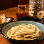 杵屋 - 料理写真:日本酒と天ぷら盛り合わせ うどん