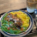スクエア ファニチャー コーヒー スタンド - 料理写真:
