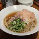 金沢濃厚煮干豚骨 伊乃心 - 