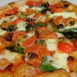 ピッツェリア　イルソーレ　天サン - マルゲリータ地中海スペシャル：サラダ・珈琲付きランチ：1290円