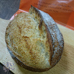 ベーカリー 南 - パン・オ・ルヴァン　３７０円