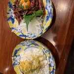 名古屋羽根付き餃子 にこにこ餃子 知立店 - ユッケ？