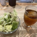 ゆうき亭 - ランチセットのサラダとドリンク