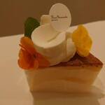 パティシエ・ヒロ ヤマモト - 