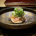 銀座焼とり 京丹波 - 熟成鶏刺身　3種
      