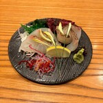 炭火焼き ヒノカミ - 真鯛 焼霜造り