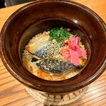 炭火焼き ヒノカミ - 炭焼きサバの土鍋