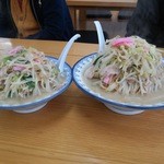 井手ちゃんぽん - デフォと野菜大盛の比較