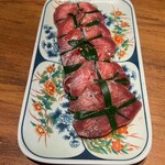 肉問屋直営 黒毛和牛全品食べ飲み放題 牛若丸 武蔵小杉店 - 