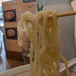 La La Gottsuo - 小麦感マックスの中太麺