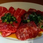 和牛卸直営焼肉 タンとハラミ まっちゃん 博多店 - 