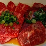 和牛卸直営焼肉 タンとハラミ まっちゃん 博多店 - 