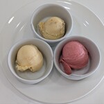 カフェ・ド・シナモニ - 自家製ジェラート