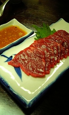 五戸からの馬肉が食べれます By こもり 閉店 馬肉屋尾形 八戸店 本八戸 馬肉料理 食べログ